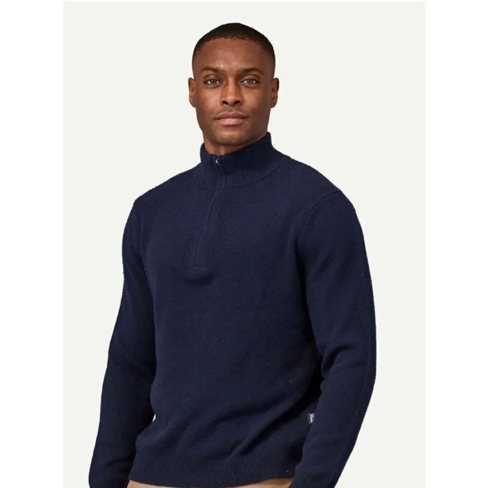 ✨Patagonia Men’s Black M's Merino 1/4-Zip Sweater✨